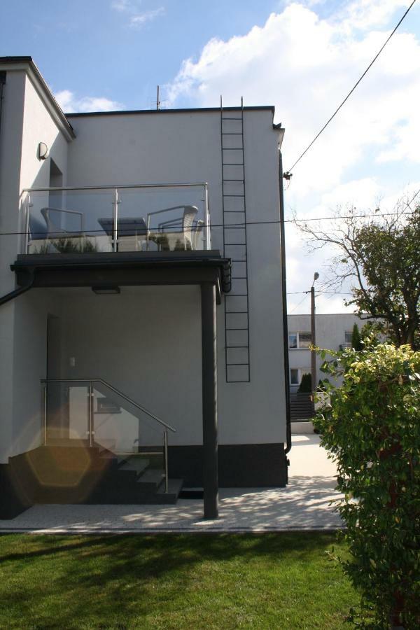 Villa Ilava Ilawa Exterior photo